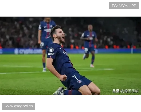 巴黎圣日耳曼中场断球问题凸显,控球稳定性面临考验,赛季走势或受制约 巴黎圣日耳曼中场断球问题凸显,控球稳定性面临考验,赛季走势或受制约