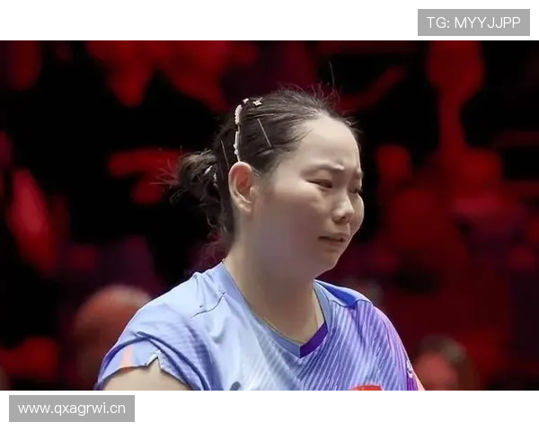 何卓佳训练完直接拎爱马仕去吃人均三千的日料？